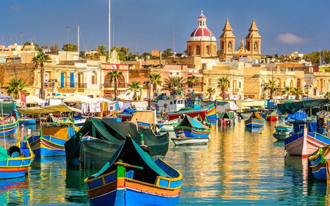 Modern Apartment In The Best Location, Perfect For Families Sliema Exteriér fotografie