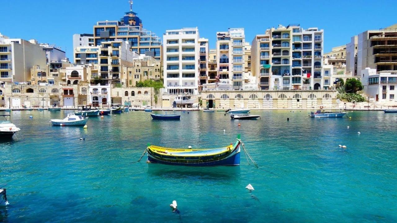 Modern Apartment In The Best Location, Perfect For Families Sliema Exteriér fotografie